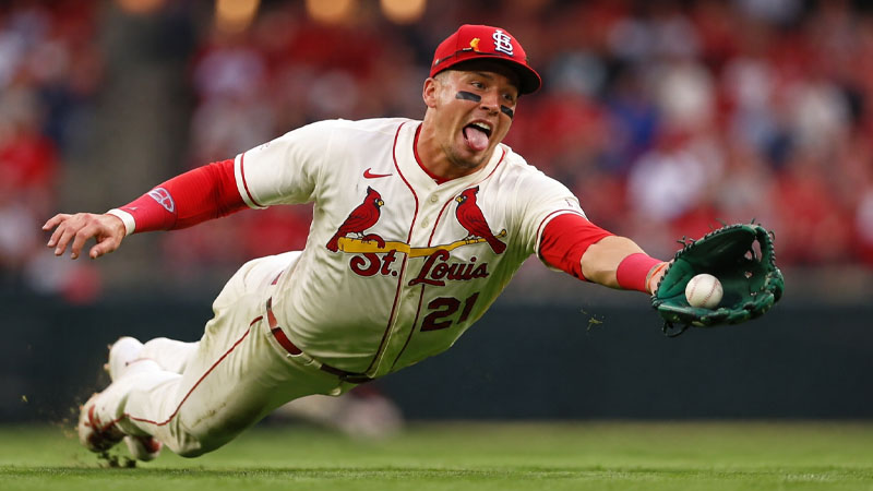 How To Catch A Ball With One Hand