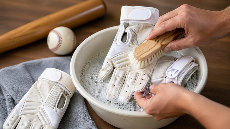 How To Clean Baseball Batting Gloves
