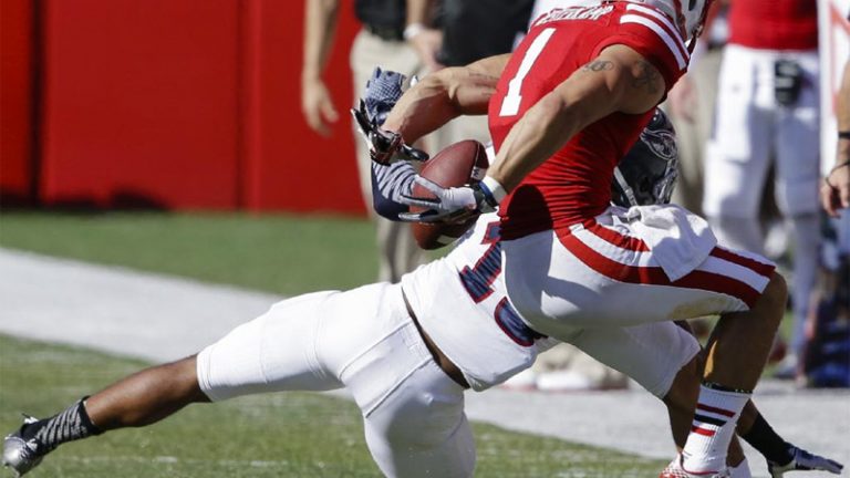 What Is A Neutral Zone Infraction In American Football Metro League