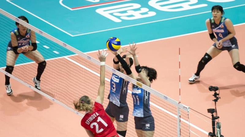 Can A Back Row Player Block In Volleyball