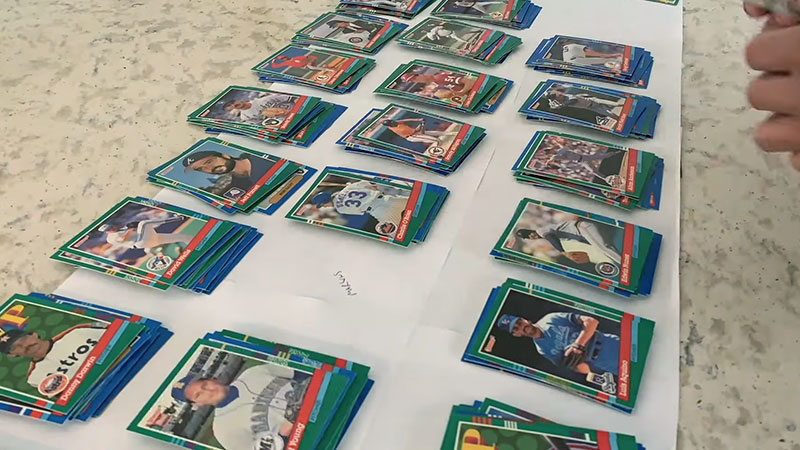 How To Organize Baseball Cards