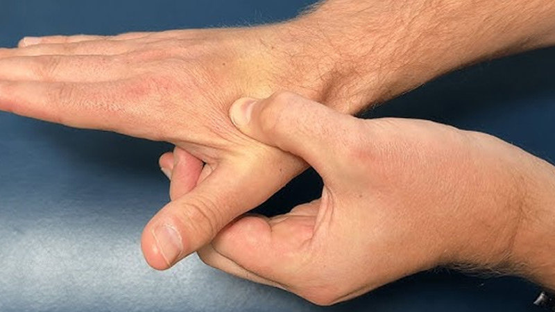 Treat Catcher’s Thumb Pain from Hitting Baseball