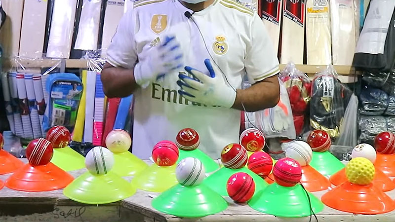 Cricket Ball Colors