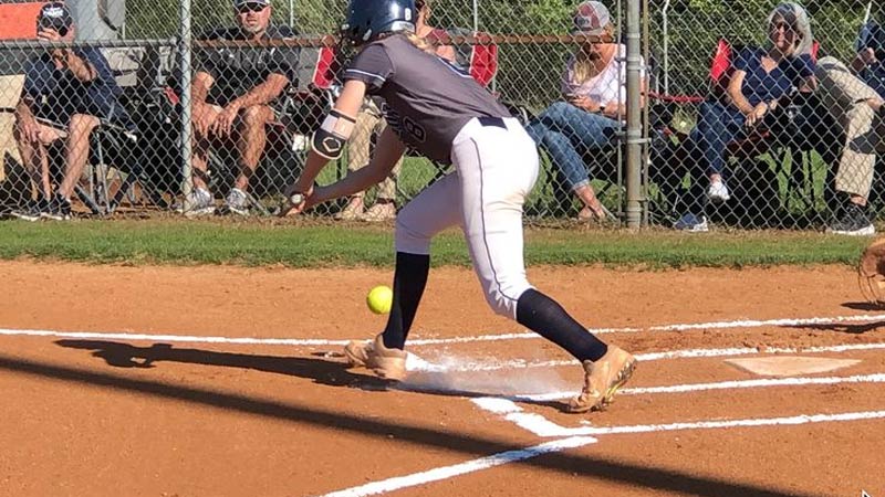 How many foul balls can you hit in softball?