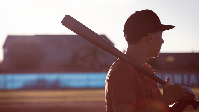 How long does it take to swing a bat