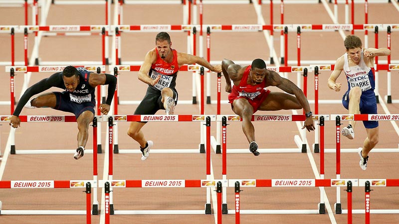 How many hurdles are in the 100m hurdles?