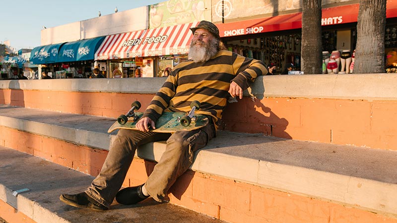 Can a 40 year old learn to skateboard?