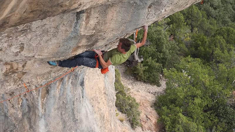 How do people become professional climbers?