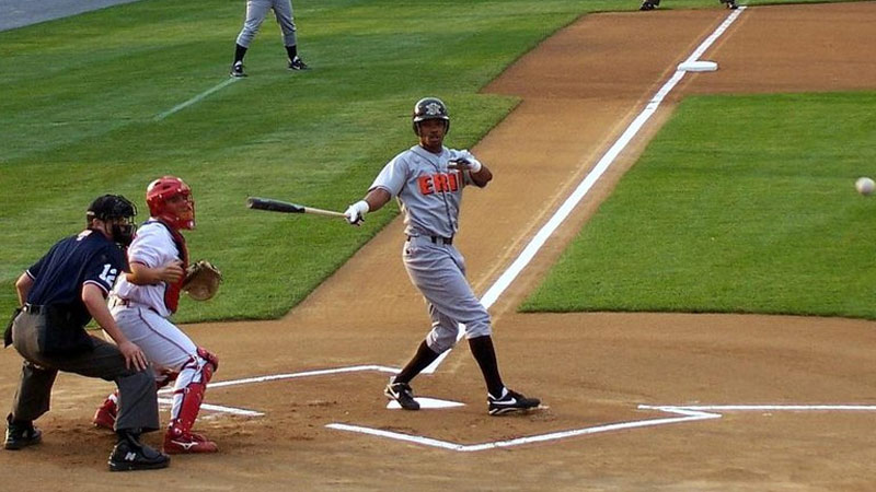 Can you advance bases on a foul ball?