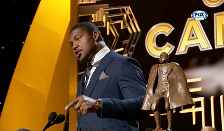 Walter Payton Man of the Year Award