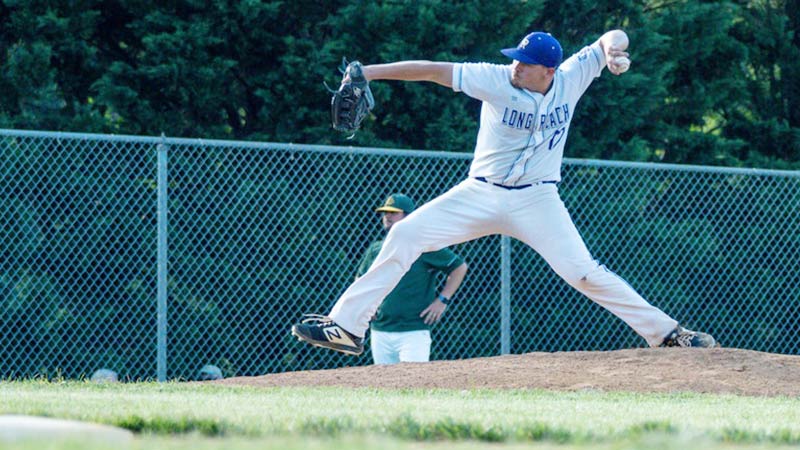 The Dominant Hand and Throwing in Baseball