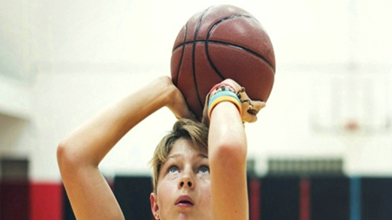 What size basketball should a 11 year old use?