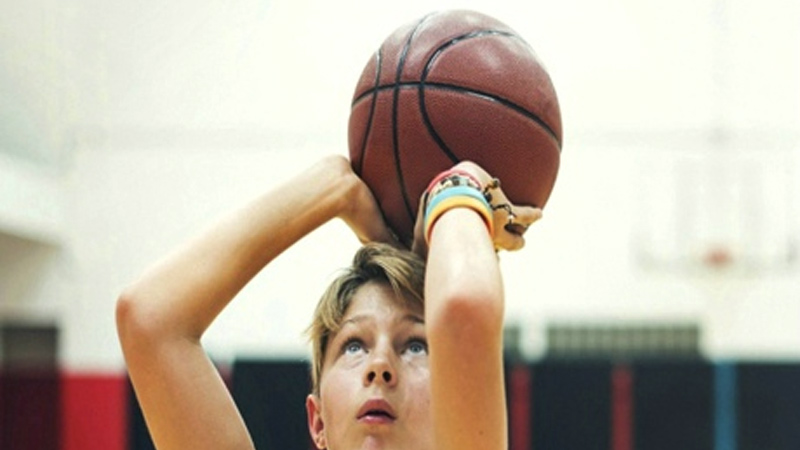 What size basketball should a 11 year old use?