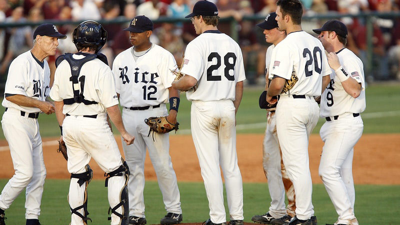 What To Eat Before A Baseball Game?