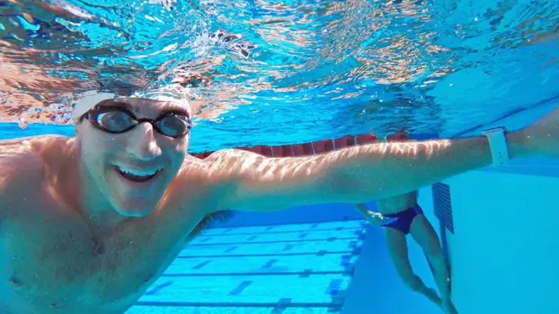 Is underwater swimming good for you?