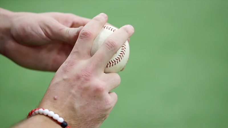 Where do you put your fingers on baseball