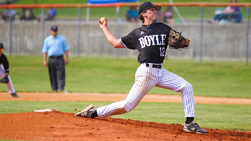 How many pitches are in an average baseball game