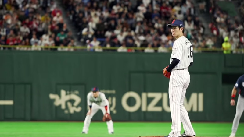 Japanese Corporations Sponsor Baseball Teams