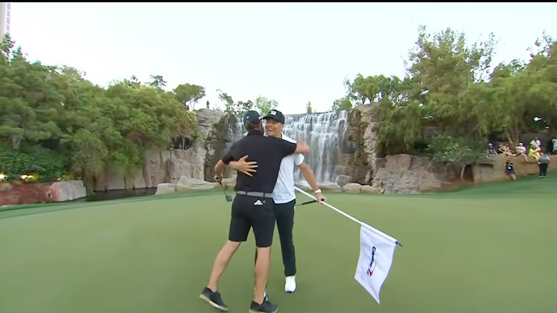Aaron Rodgers And Tom Brady Play Golf
