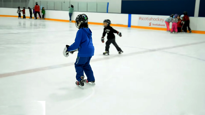 age is best to start ice skating