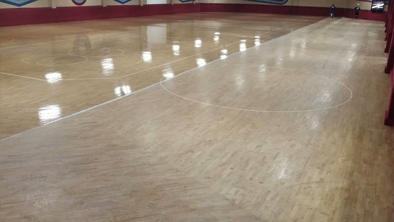 floor is best for roller skating