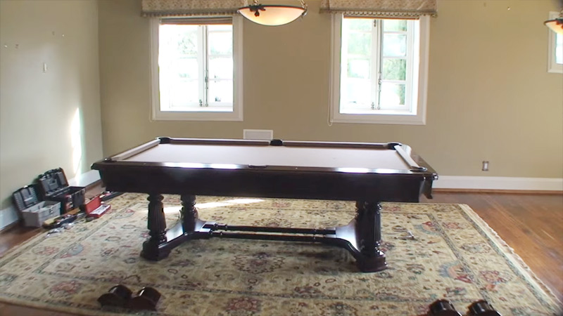 Put A Rug Under A Pool Table