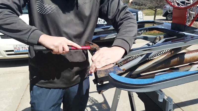 Reassembling The Basketball Hoop