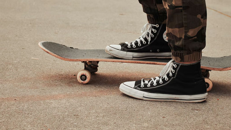 Do You Need Special Shoes For Skateboarding - Metro League