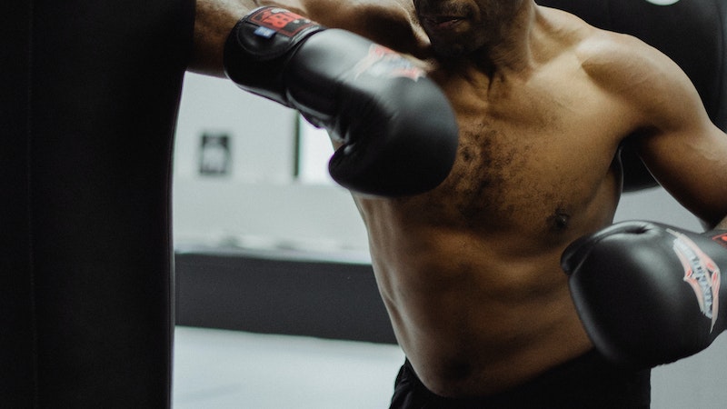 Do Boxing Gloves Do More Damage Metro League