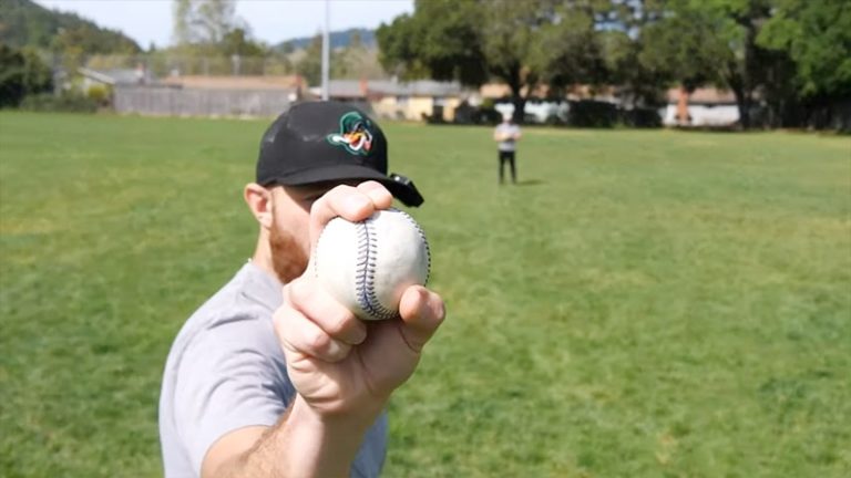 Slurve What Is A Slurve Pitch? - Metro League