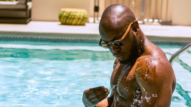 When to Seek Medical Advice for Chest Tightness After Swimming?