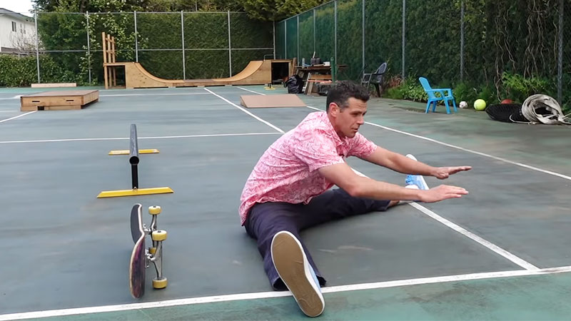 Should You Stretch Before Skateboarding