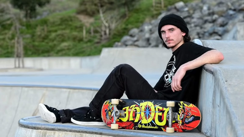 Ben Stiller In Skateboard