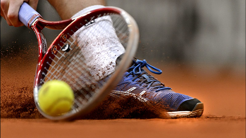 Clay Court Tennis Shoes