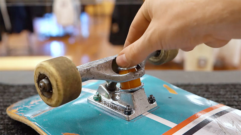 Do Skateboard Trucks Come With Bushings