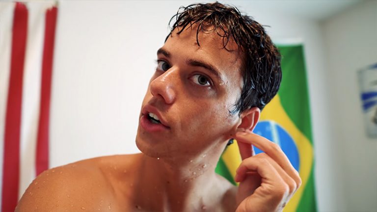 Why Do My Ears Hurt After Swimming Metro League