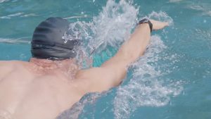 fitbit charge 3 swimming