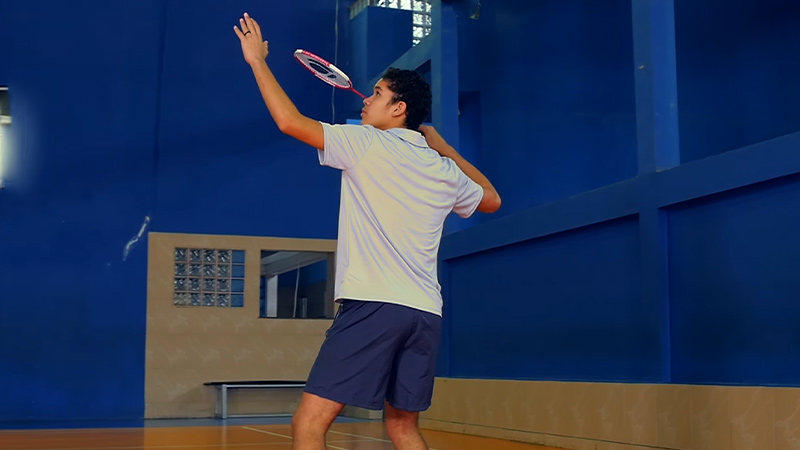 Forehand Smash In Badminton