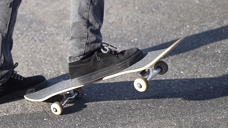 Is There A Front And Back To A Skateboard Metro League