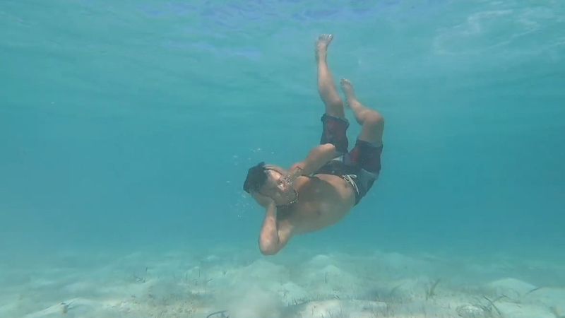 Head Hurt When I Go Deep Underwater