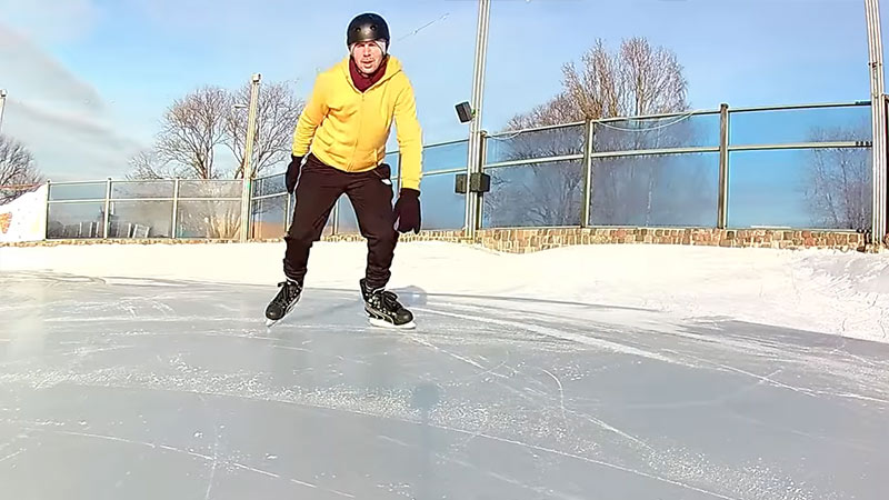 Kind Of Helmet For Ice Skating