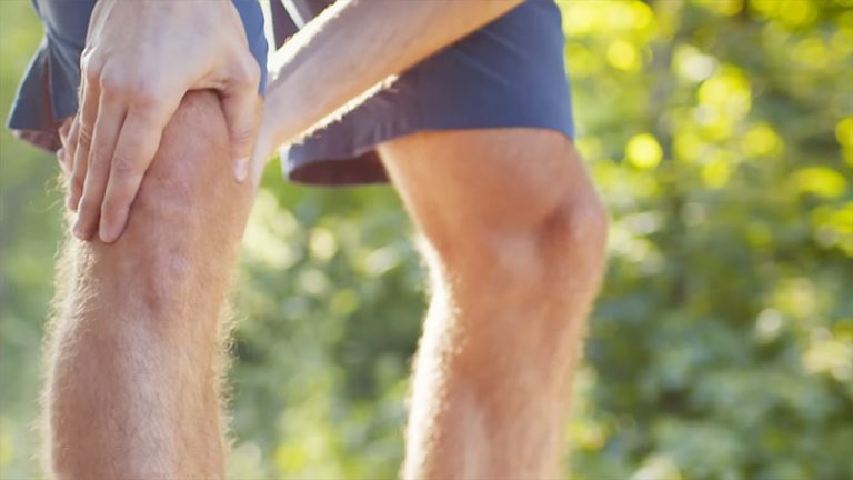 Why Do My Knees Hurt After Swimming Metro League
