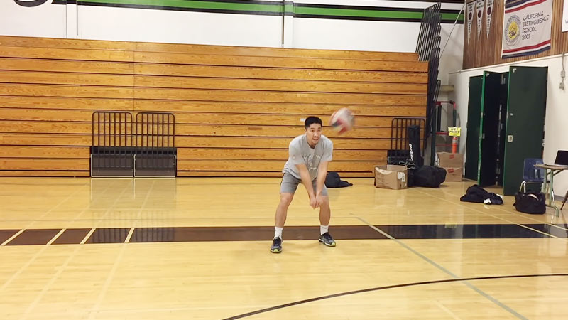 Lateral-Pass-In-Volleyball
