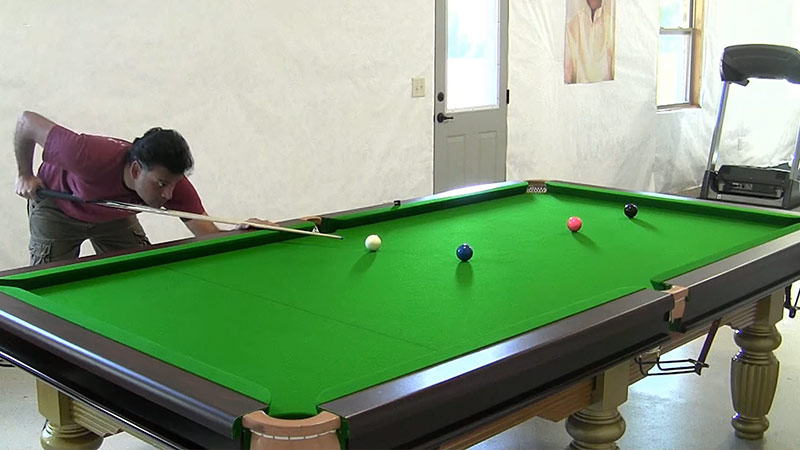 Pool Stick On 9ft Table
