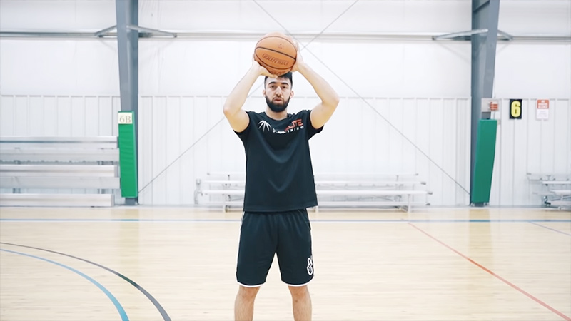 SHOOTOUT IN BASKETBALL