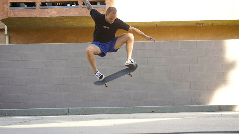 Skateboard Ollie