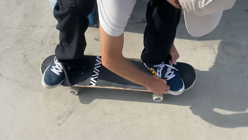 Do Skateboarders Use Straps