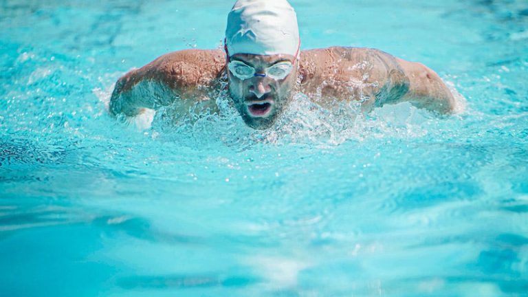 Does Swimming Make Your Heart Beat Faster Metro League Does Swimming Make Your Heart Beat Faster Metro League