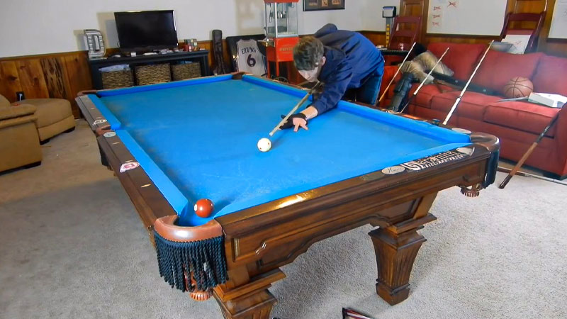Tips for Avoiding Pool Table Scratches
