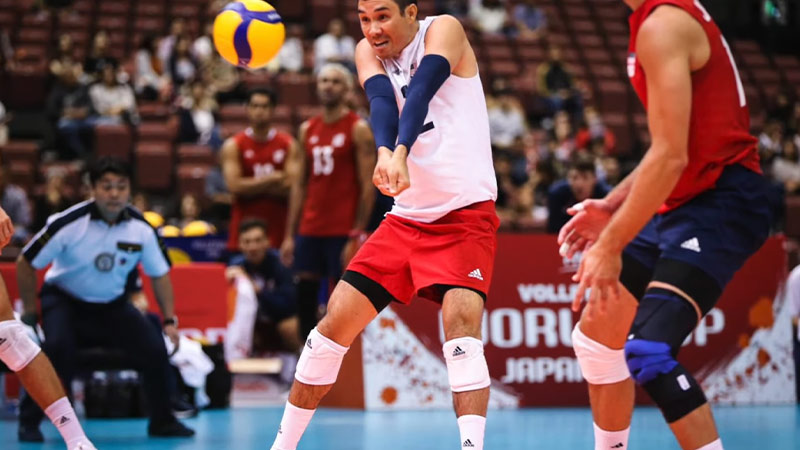 What Clothing Is Typically Worn For Playing Volleyball Metro League